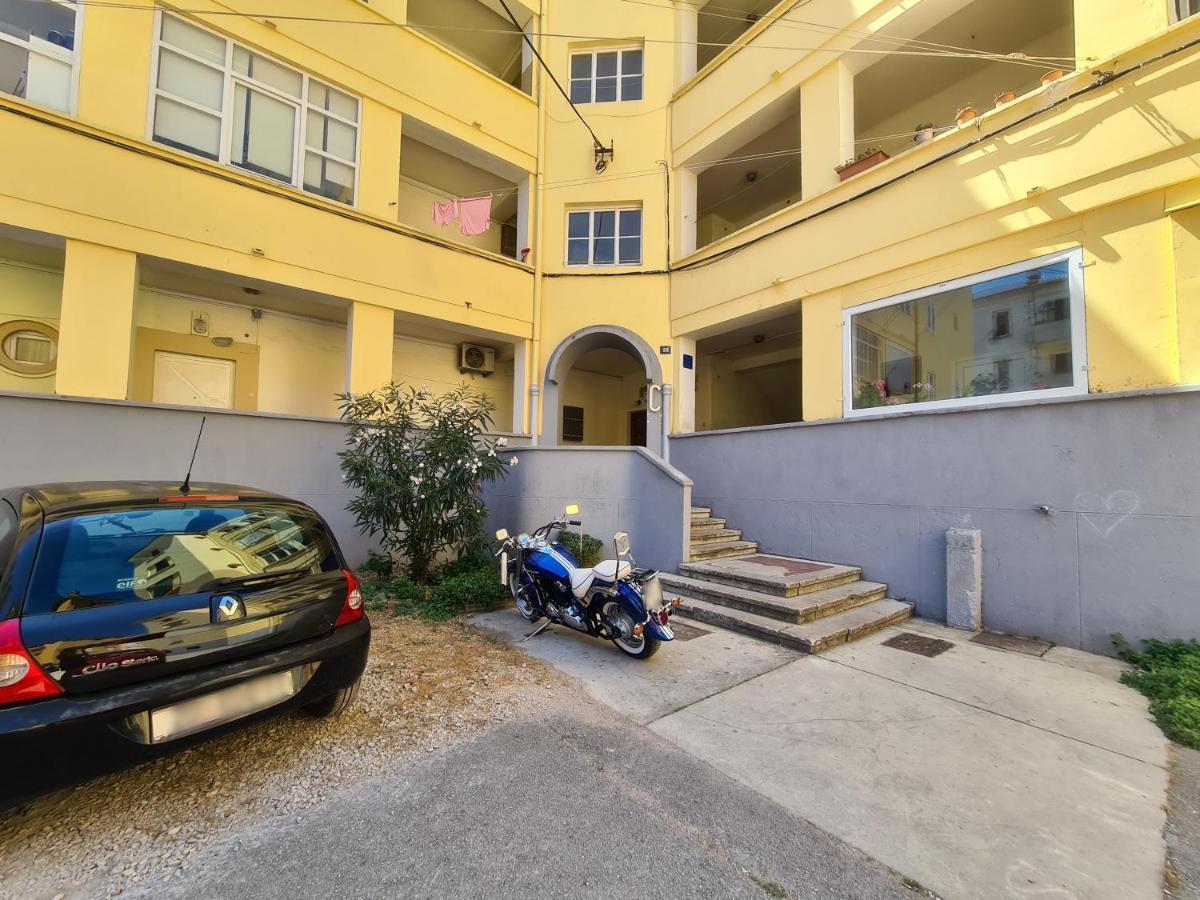 Oasis Apartment ซาดาร์ ภายนอก รูปภาพ